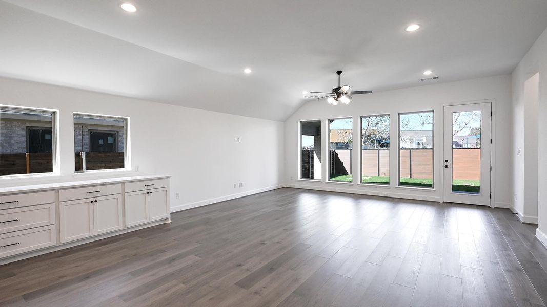 Spacious, unfurnished interior of a new home in Juniper Springs, Lockhart (Image 16).