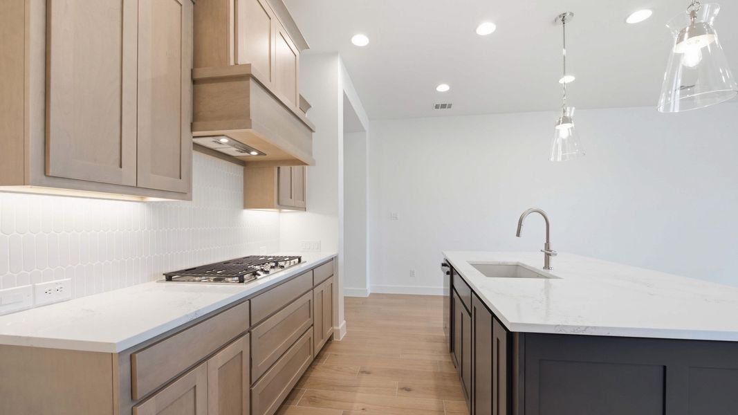 Furnished interior view inside a new home in Ramble, Celina (Image 12).