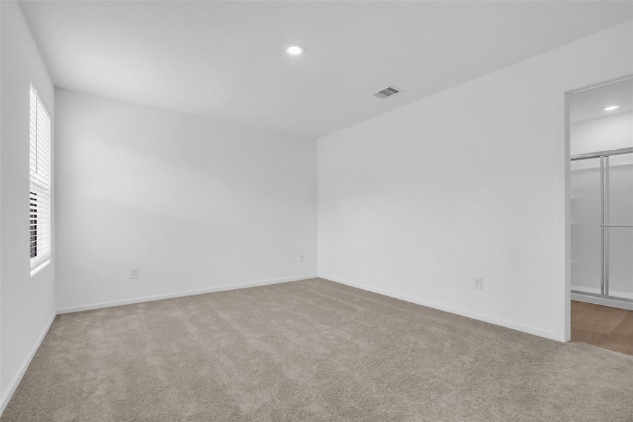 Spacious, unfurnished interior of a new home in , New Caney (Image 9). Spacious, unfurnished interior of a new home in , New Caney (Image 9).
