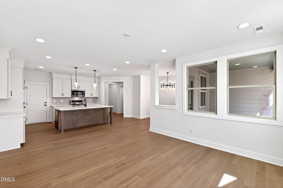 978 Helix (22) 978 Helix (22)