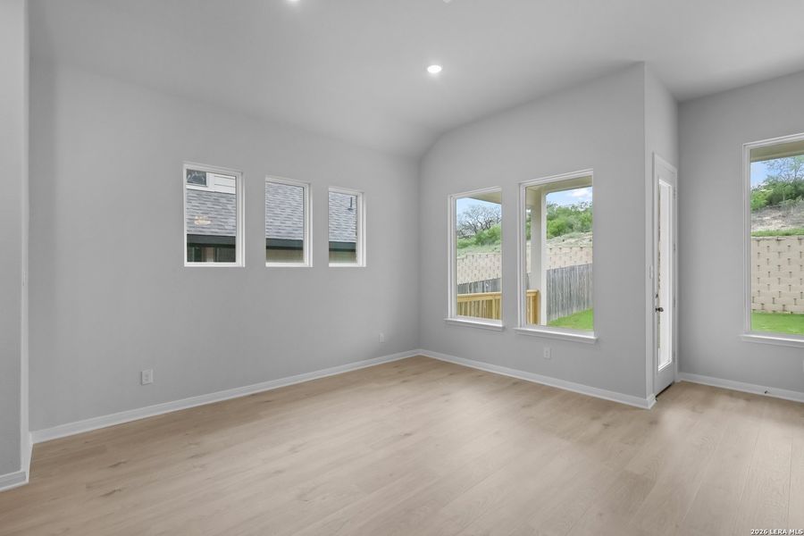 Spacious, unfurnished interior of a new home in Ladera, San Antonio (Image 25). Spacious, unfurnished interior of a new home in Ladera, San Antonio (Image 25).