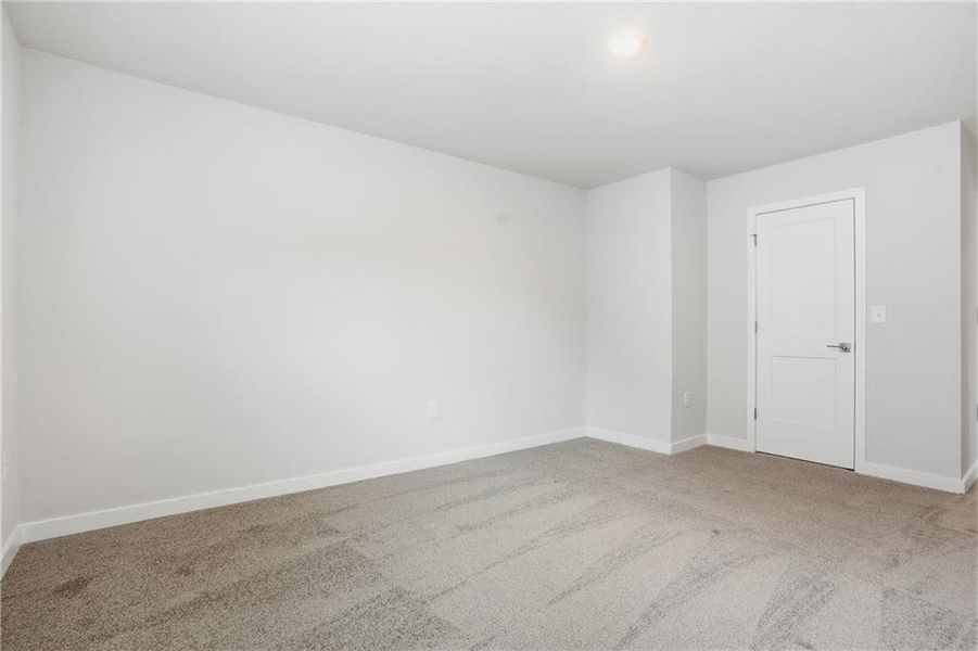 Spacious, unfurnished interior of a new home in Fern Dale, Fairburn (Image 7). Spacious, unfurnished interior of a new home in Fern Dale, Fairburn (Image 7).