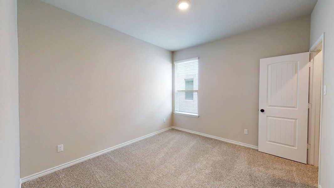 Spacious, unfurnished interior of a new home in Sterling Meadows, Salado (Image 26).