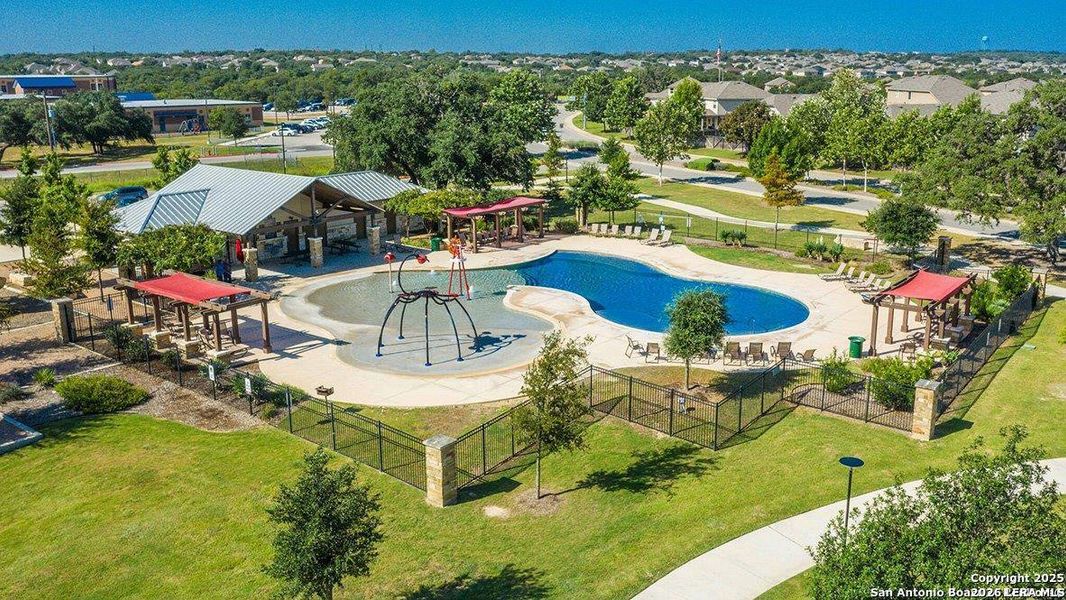Community amenities in Redbird Ranch, San Antonio (Image 31).