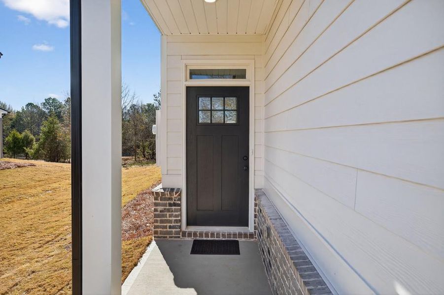 Exterior details and patio area of a home in , Commerce (Image 3).