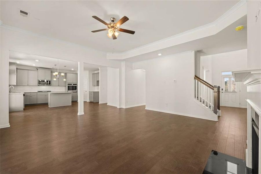 Spacious, unfurnished interior of a new home in Westland, Bogart (Image 23). Spacious, unfurnished interior of a new home in Westland, Bogart (Image 23).