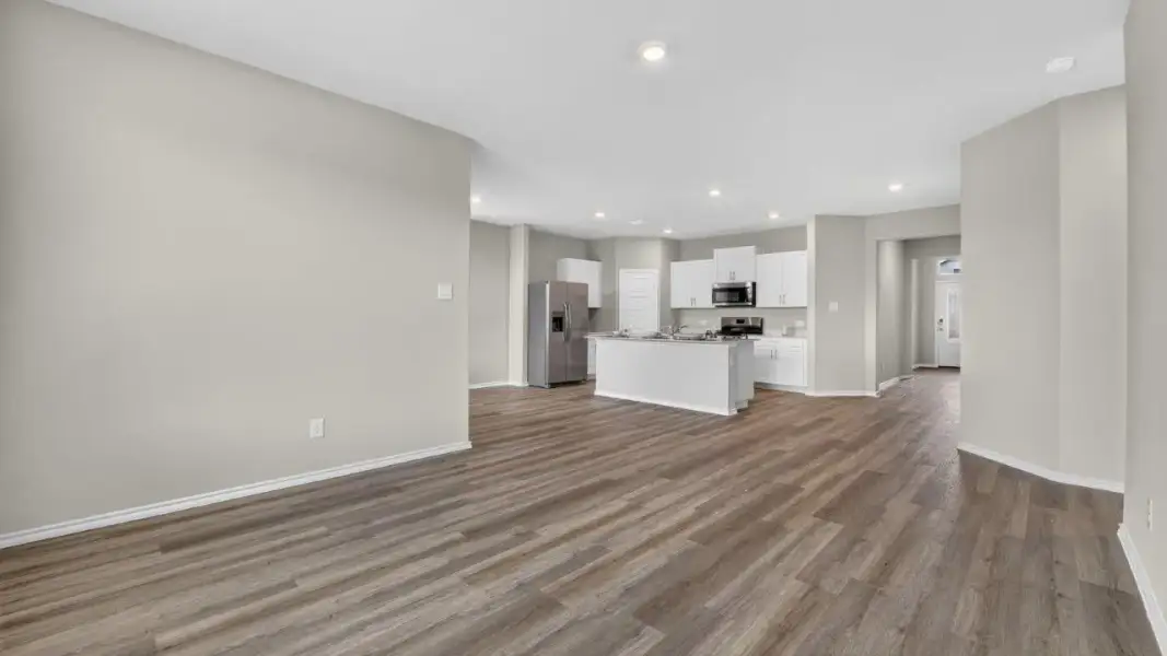 Spacious, unfurnished interior of a new home in Northstar West, Fort Worth (Image 19). Spacious, unfurnished interior of a new home in Northstar West, Fort Worth (Image 19).