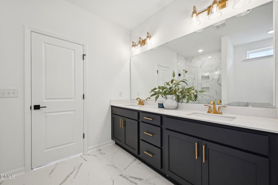 35-web-or-mls-Emeline Way 10-035 35-web-or-mls-Emeline Way 10-035