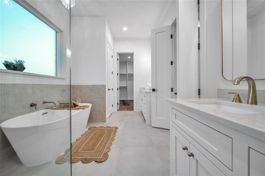 Furnished interior view inside a new home in , Kaufman (Image 5).