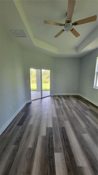 Spacious, unfurnished interior of a new home in , Punta Gorda (Image 15).