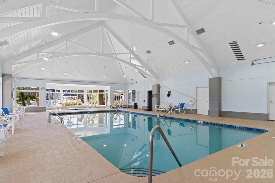 Community amenities in , Sunset Beach (Image 35).