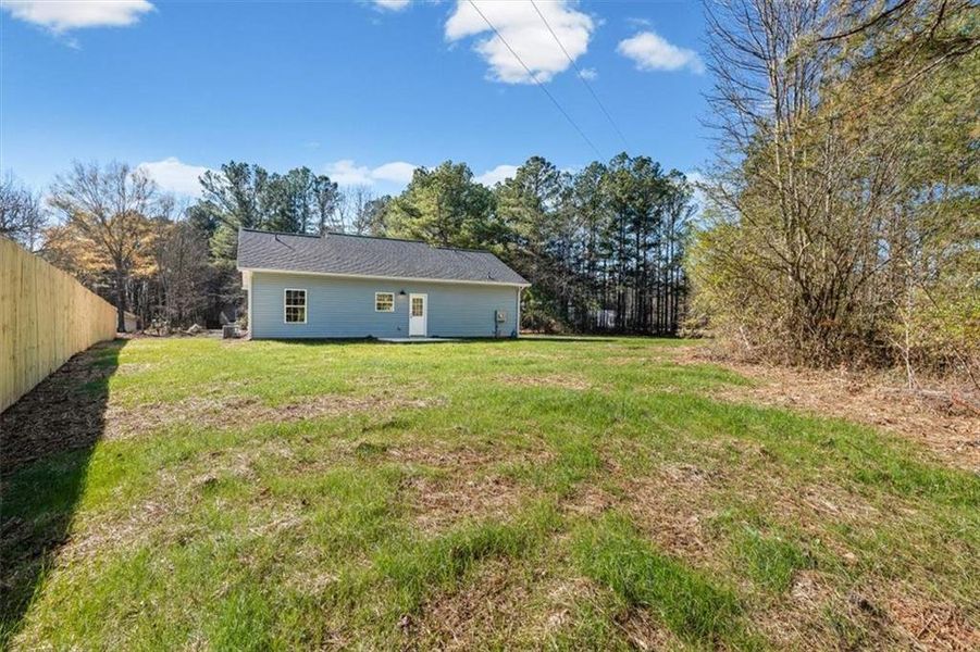 Exterior details and patio area of a home in , Rockmart (Image 3).
