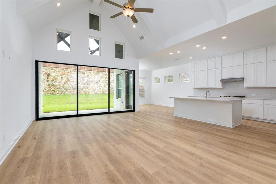 Spacious, unfurnished interior of a new home in , Haslet (Image 25).