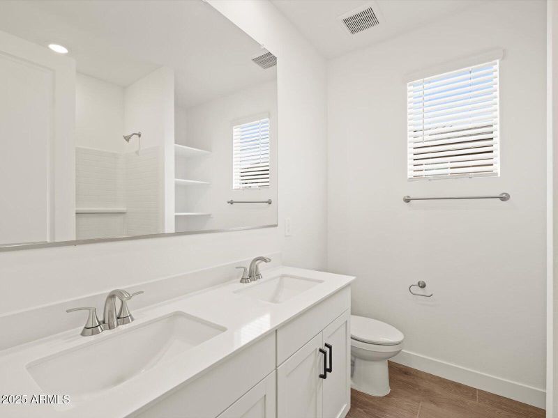 Bath 2 with Double Sinks