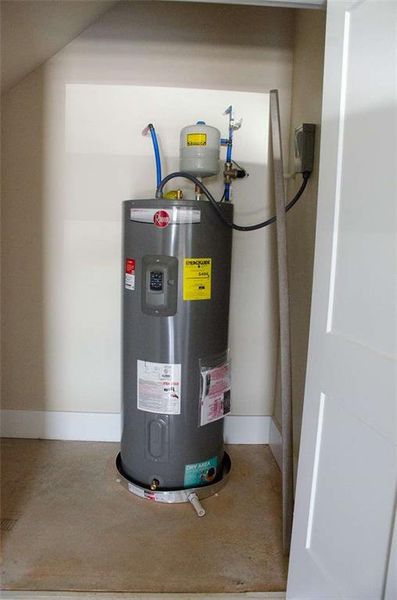 Image 62 of a home in .