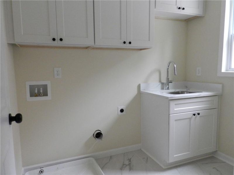Image 38 of a home in .