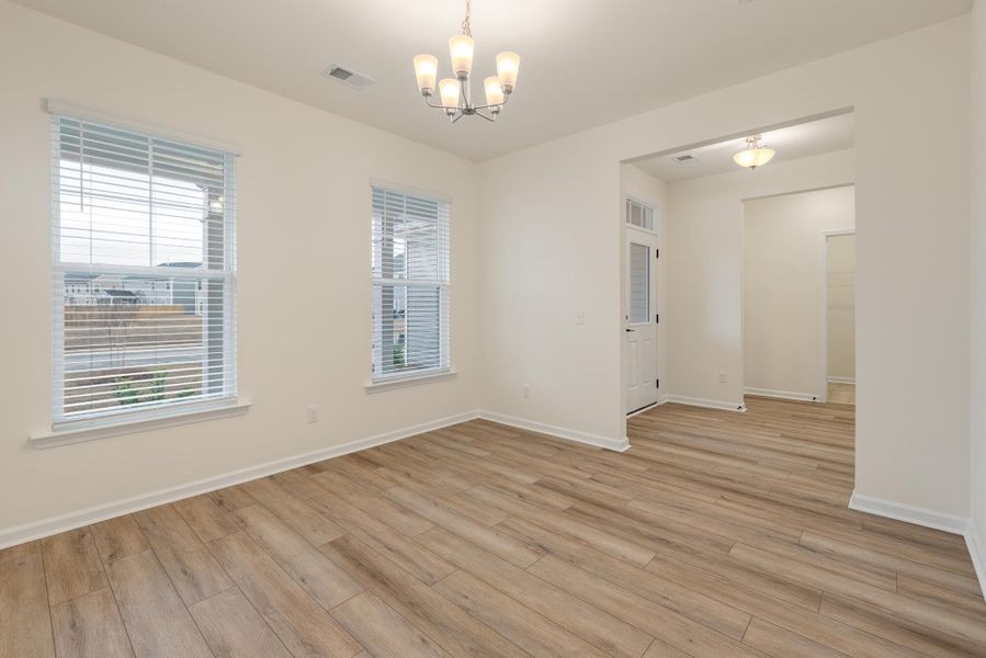 Spacious, unfurnished interior of a new home in Oakley Pointe, Moncks Corner (Image 22).