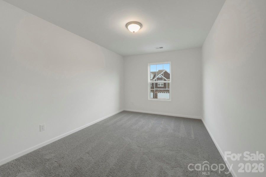 Secondary bedroom Secondary bedroom