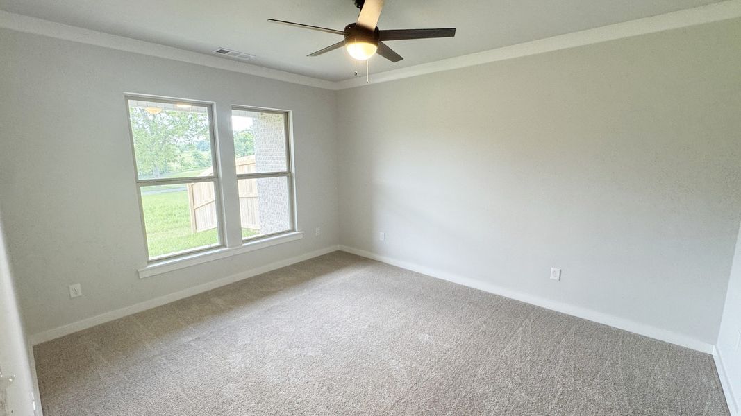 Spacious, unfurnished interior of a new home in The Greens at Legacy Townhomes, Springfield (Image 11).