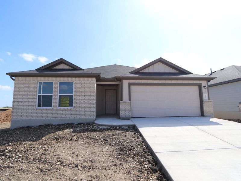 Exterior details and patio area of a home in Marble Creek Crossing, Austin (Image 9).