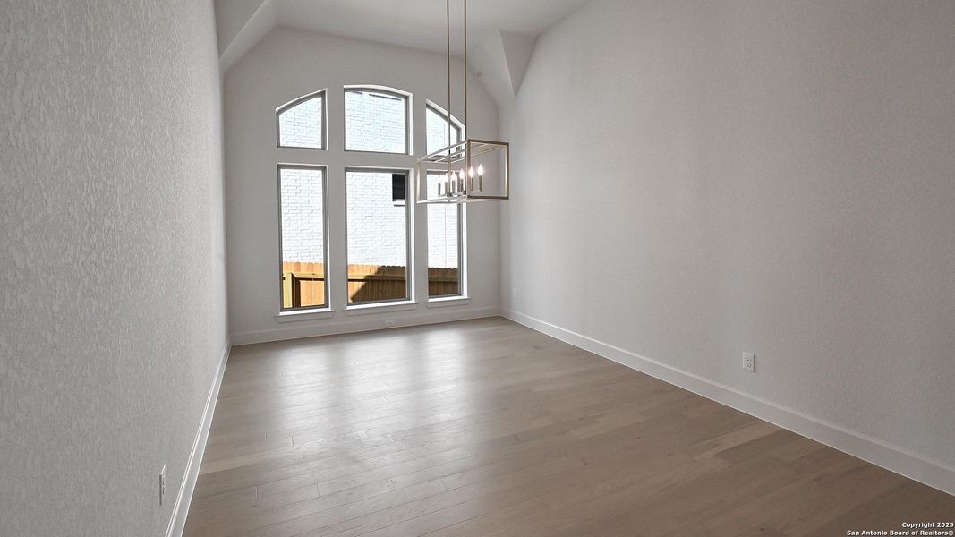 Spacious, unfurnished interior of a new home in Johnson Ranch 70', Bulverde (Image 16). Spacious, unfurnished interior of a new home in Johnson Ranch 70', Bulverde (Image 16).