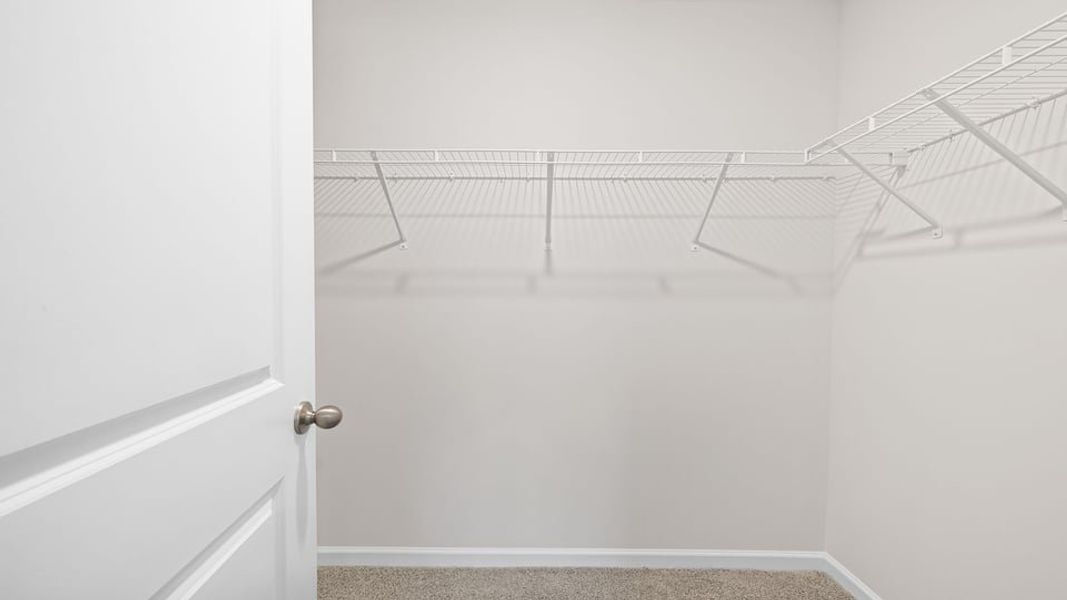 Spacious, unfurnished interior of a new home in Cloverdale Hills, Piedmont (Image 23).