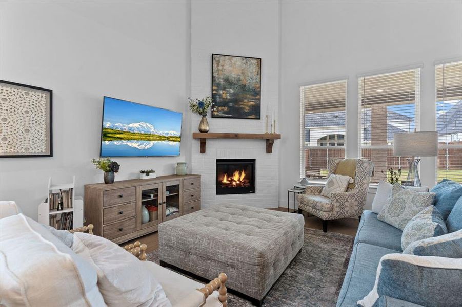 So much natural light streaming in while enjoying views of the backyard too. Unlimited furniture placement options too for your favorite pieces. So much natural light streaming in while enjoying views of the backyard too. Unlimited furniture placement options too for your favorite pieces.