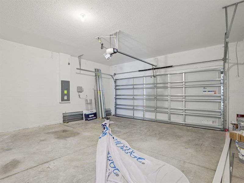 Spacious, unfurnished interior of a new home in Coasterra - Reserve Series, Palmetto (Image 22).