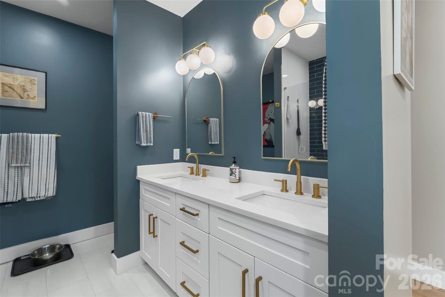 Custom primary bath