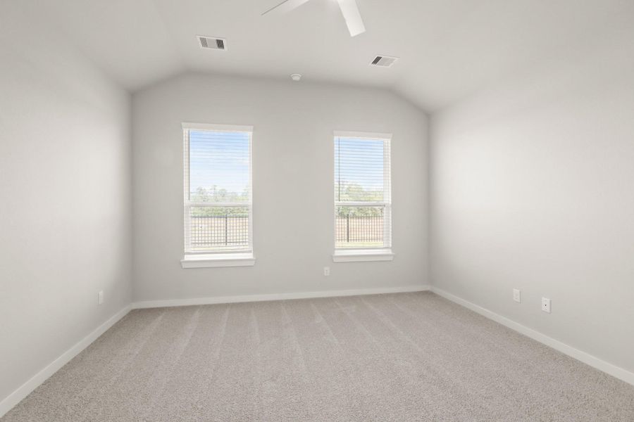 Spacious, unfurnished interior of a new home in Barton Creek Ranch, Conroe (Image 16). Spacious, unfurnished interior of a new home in Barton Creek Ranch, Conroe (Image 16).