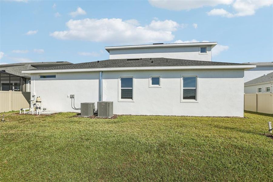 Exterior details and patio area of a home in Eagles Cove at Mirada, San Antonio (Image 4).