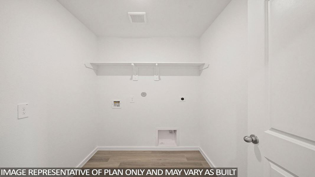 Spacious, unfurnished interior of a new home in China Grove, China (Image 17). Spacious, unfurnished interior of a new home in China Grove, China (Image 17).