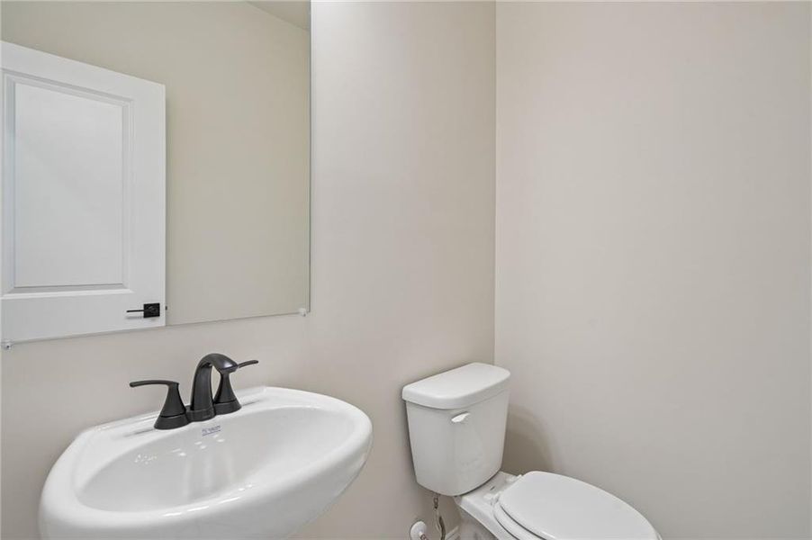 Close-up of interior finishes inside a home in River Pointe, Monroe (Image 23). Close-up of interior finishes inside a home in River Pointe, Monroe (Image 23).