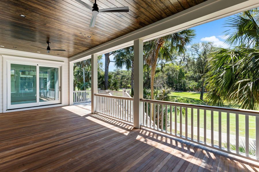 Exterior details and patio area of a home in , Johns Island (Image 4).