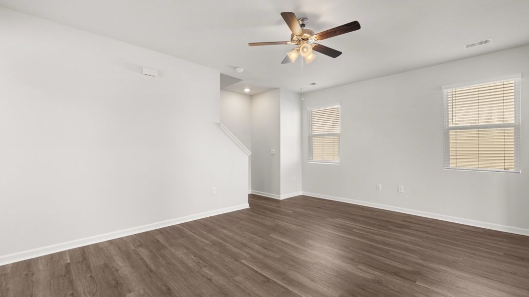 Spacious, unfurnished interior of a new home in The Abbey at Trolley Run Station, Aiken (Image 17).