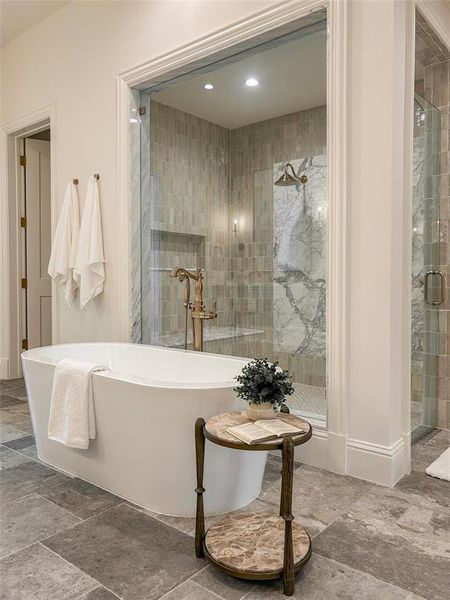 Furnished interior view inside a new home in , Colleyville (Image 8).