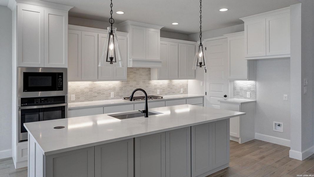 Furnished interior view inside a new home in Ladera, San Antonio (Image 10).