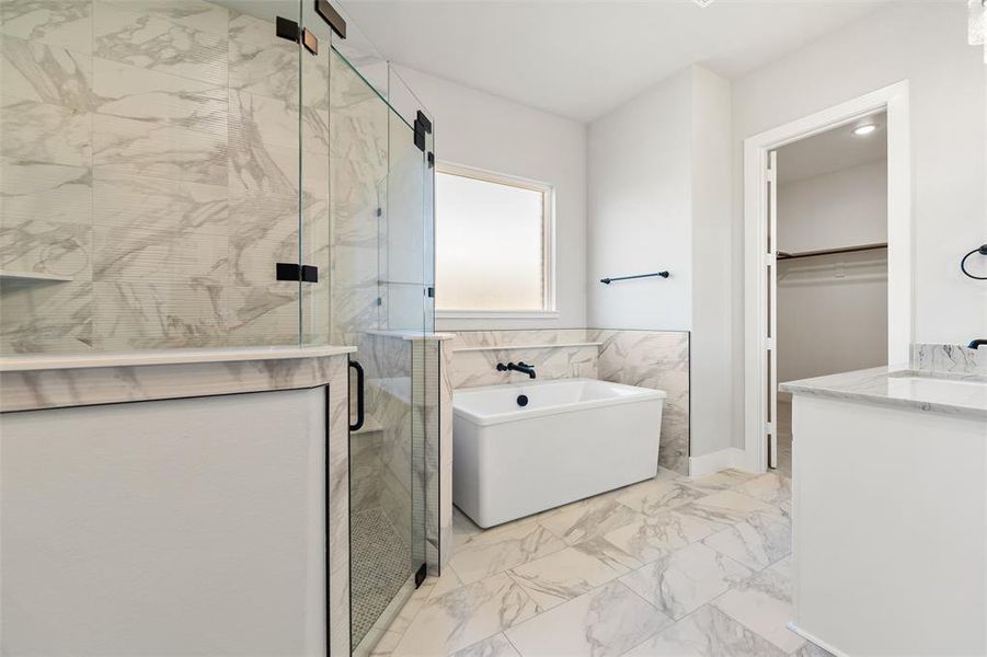 Furnished interior view inside a new home in King Crossing Estates, Van Alstyne (Image 10). Furnished interior view inside a new home in King Crossing Estates, Van Alstyne (Image 10).