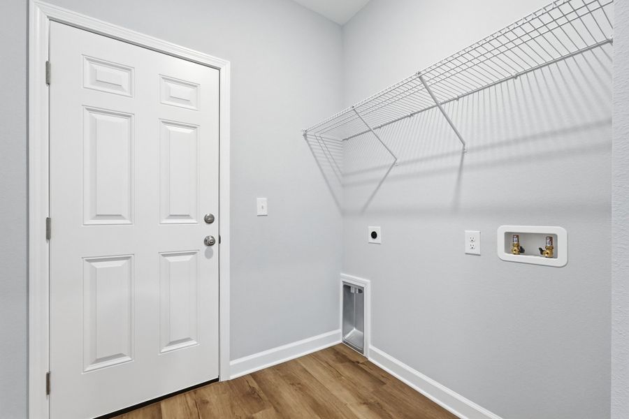 Spacious, unfurnished interior of a new home in McCarthy Estates, Defuniak Springs (Image 17). Spacious, unfurnished interior of a new home in McCarthy Estates, Defuniak Springs (Image 17).