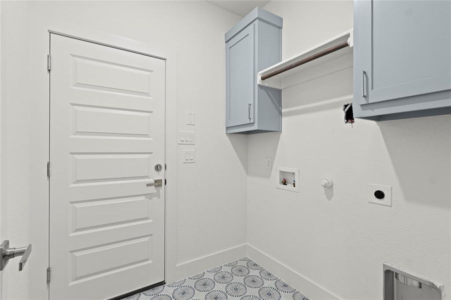 Spacious, unfurnished interior of a new home in , Dallas (Image 12). Spacious, unfurnished interior of a new home in , Dallas (Image 12).