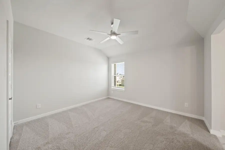 Spacious, unfurnished interior of a new home in Beacon Hill, Waller (Image 11). Spacious, unfurnished interior of a new home in Beacon Hill, Waller (Image 11).