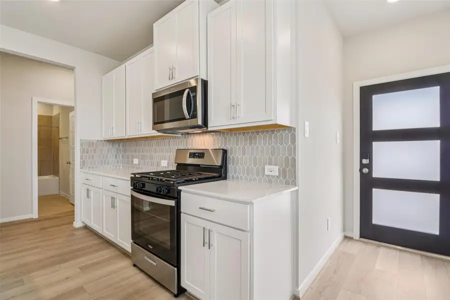Photo is not of the actual home, but is an inspirational photo of builder’s model home and may depict options, furnishings, and/or decorator features that are not included