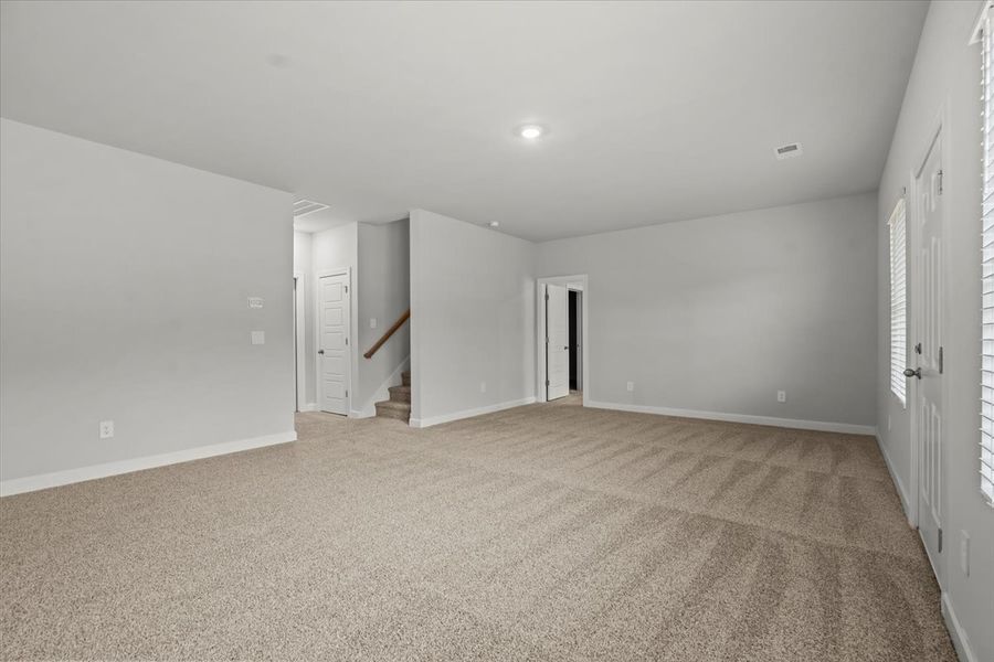 Spacious, unfurnished interior of a new home in Chatham Forest, Duncan (Image 19).