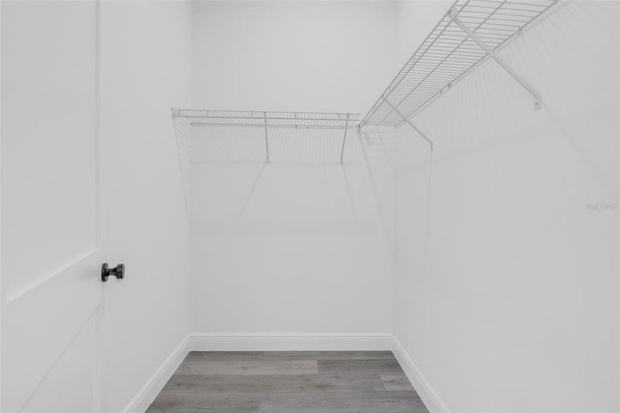 Spacious, unfurnished interior of a new home in , Ocala (Image 23).