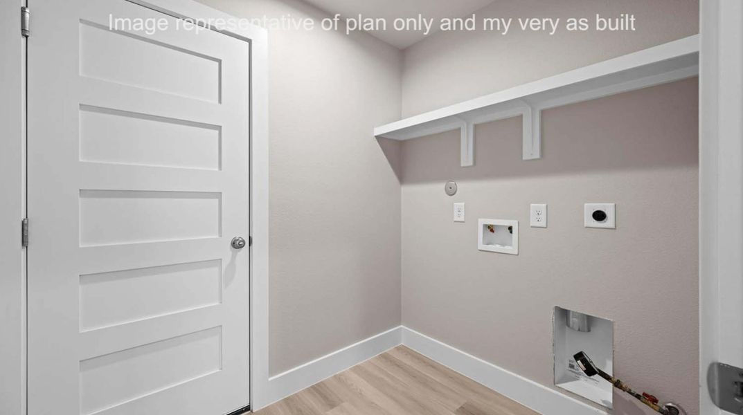 Image 24 representing the San Jose by D.R. Horton in The Islands of Rockport, Rockport, TX. Image 24 representing the San Jose by D.R. Horton in The Islands of Rockport, Rockport, TX.