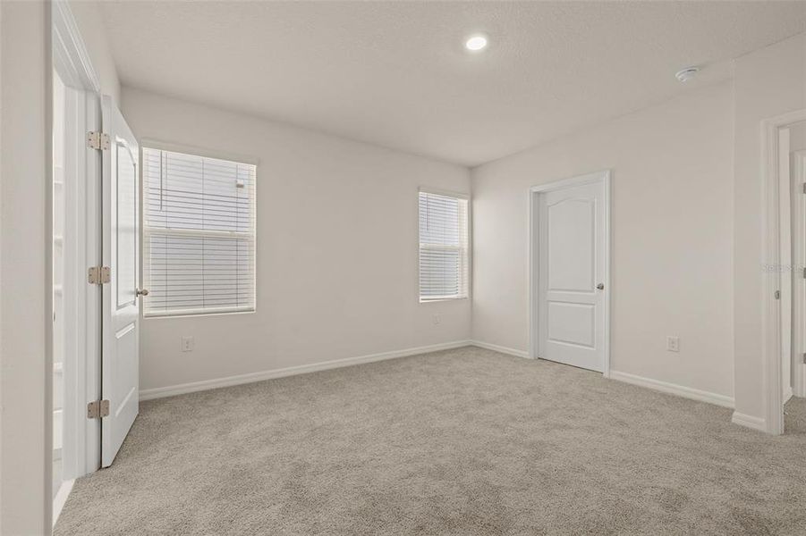 Spacious, unfurnished interior of a new home in , Kissimmee (Image 40). Spacious, unfurnished interior of a new home in , Kissimmee (Image 40).