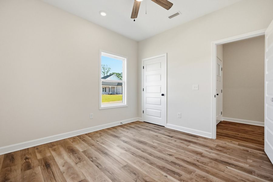 Spacious, unfurnished interior of a new home in McCarthy Estates, Defuniak Springs (Image 19). Spacious, unfurnished interior of a new home in McCarthy Estates, Defuniak Springs (Image 19).