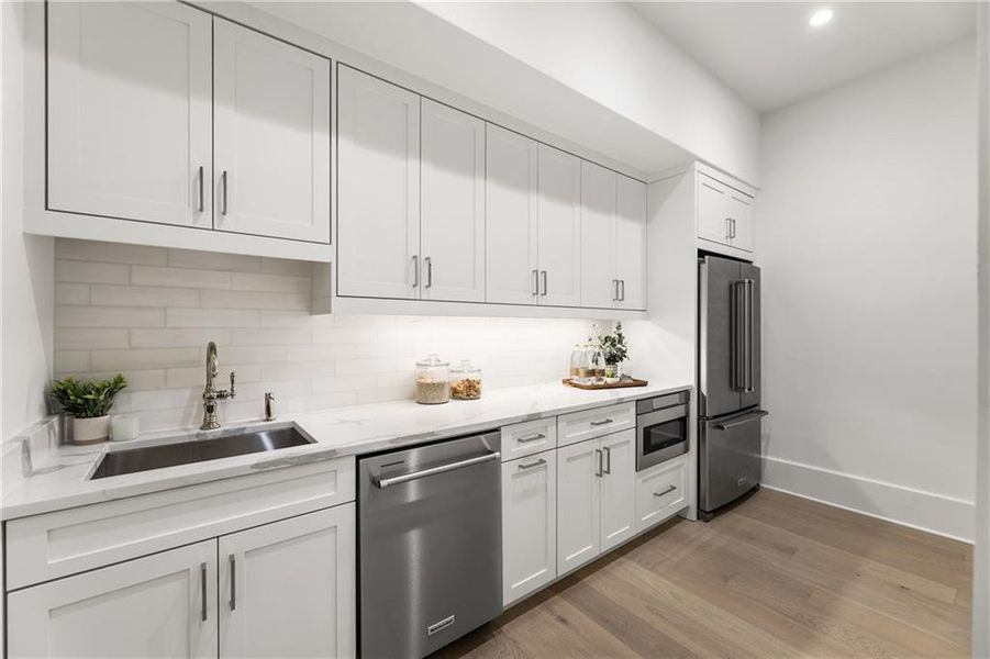 Furnished interior view inside a new home in , Atlanta (Image 57). Furnished interior view inside a new home in , Atlanta (Image 57).