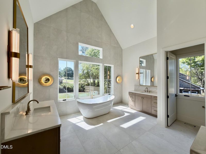 10D48F6A-16E2-4528-B58A-32FD55DAC091_1_1