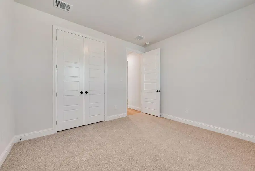 Spacious, unfurnished interior of a new home in Wildflower Ranch, Justin (Image 28). Spacious, unfurnished interior of a new home in Wildflower Ranch, Justin (Image 28).